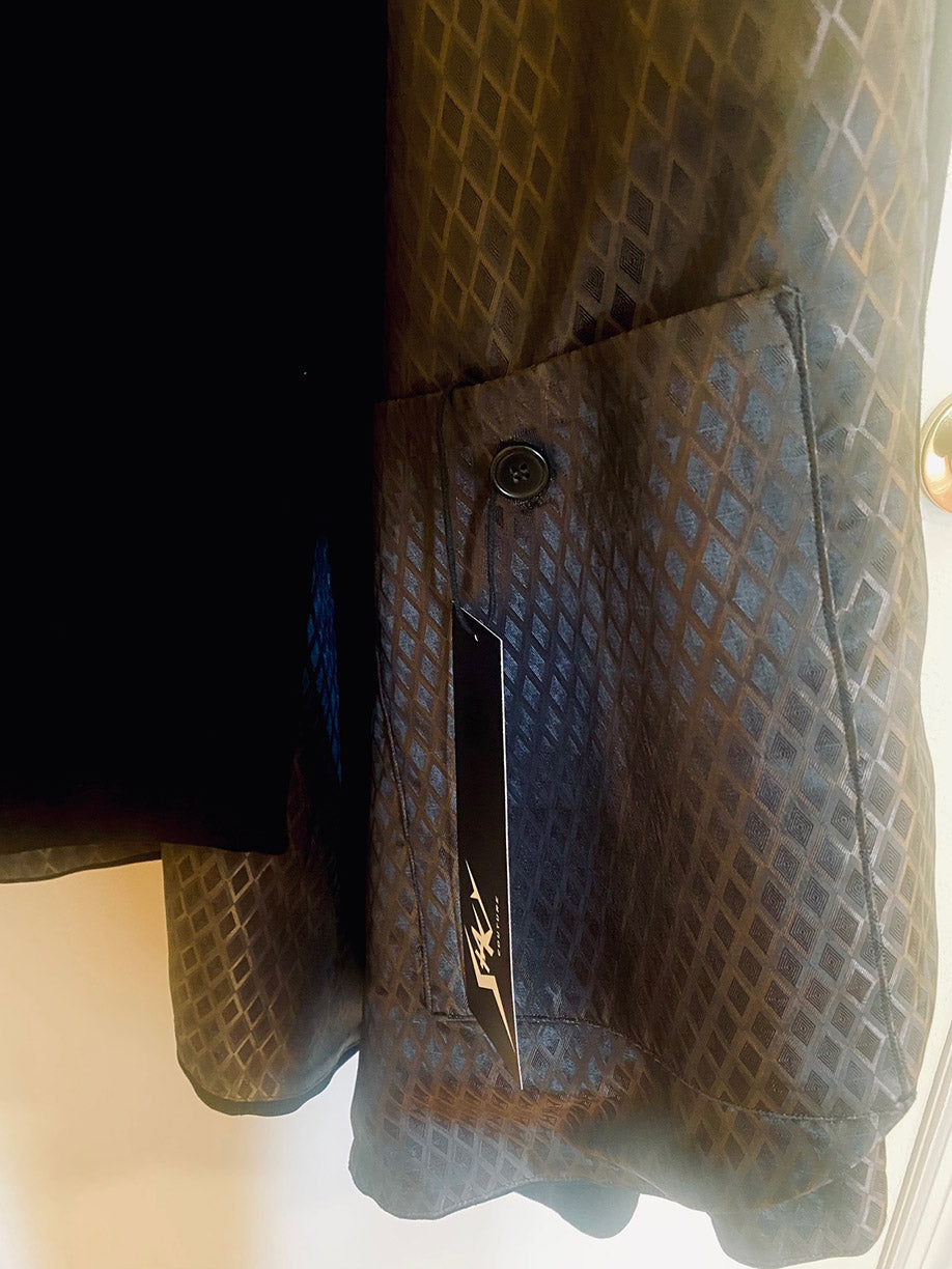 Stacy Stewart Smith Men's Suede Paris Opera Cape lining right inside pocket view.