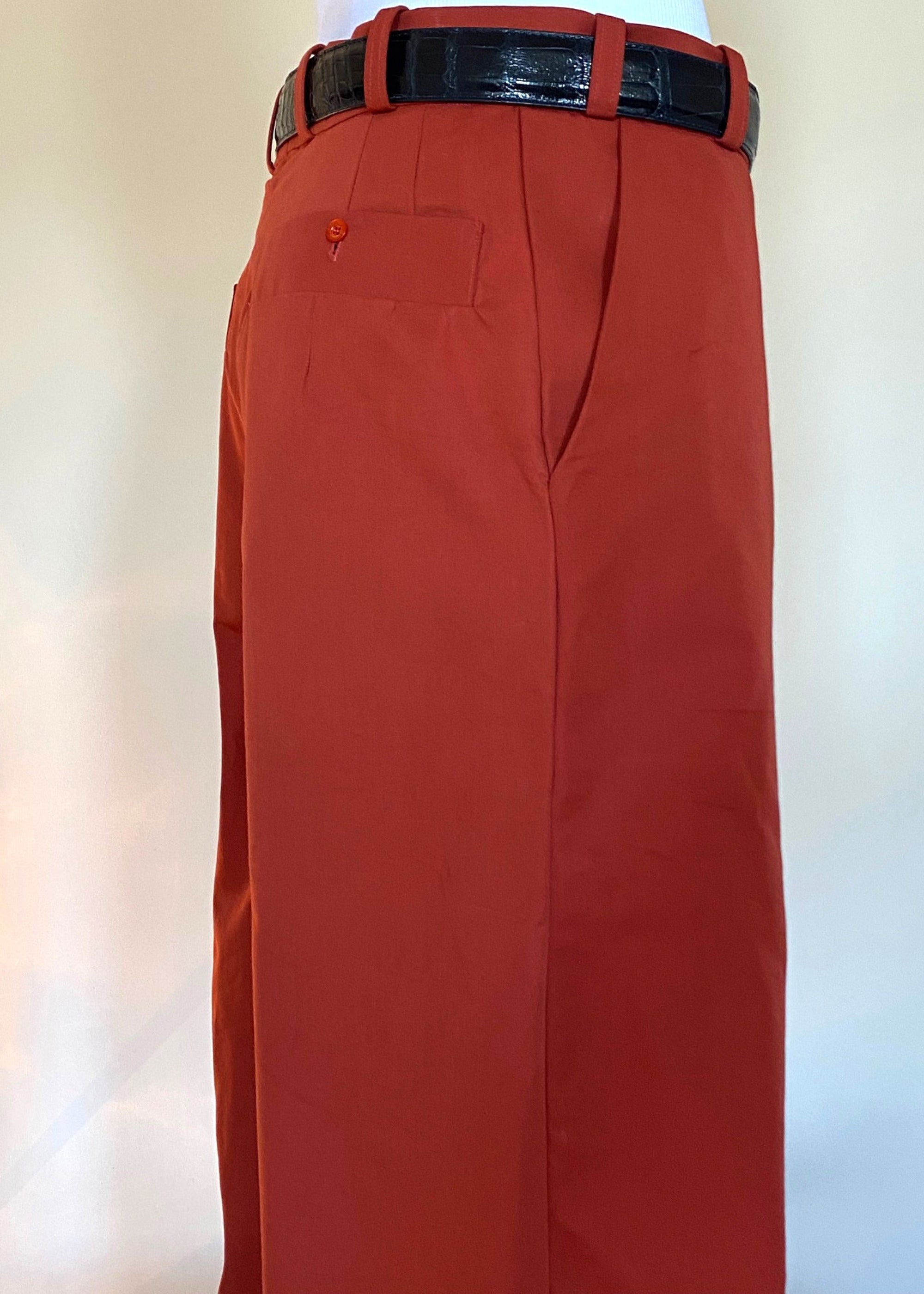 Stacy Stewart Smith Dragon & Ruby Flat Front Persimmon Cotton Twill Windsor Pants on a mannequin 6'3" zoomed right side view.