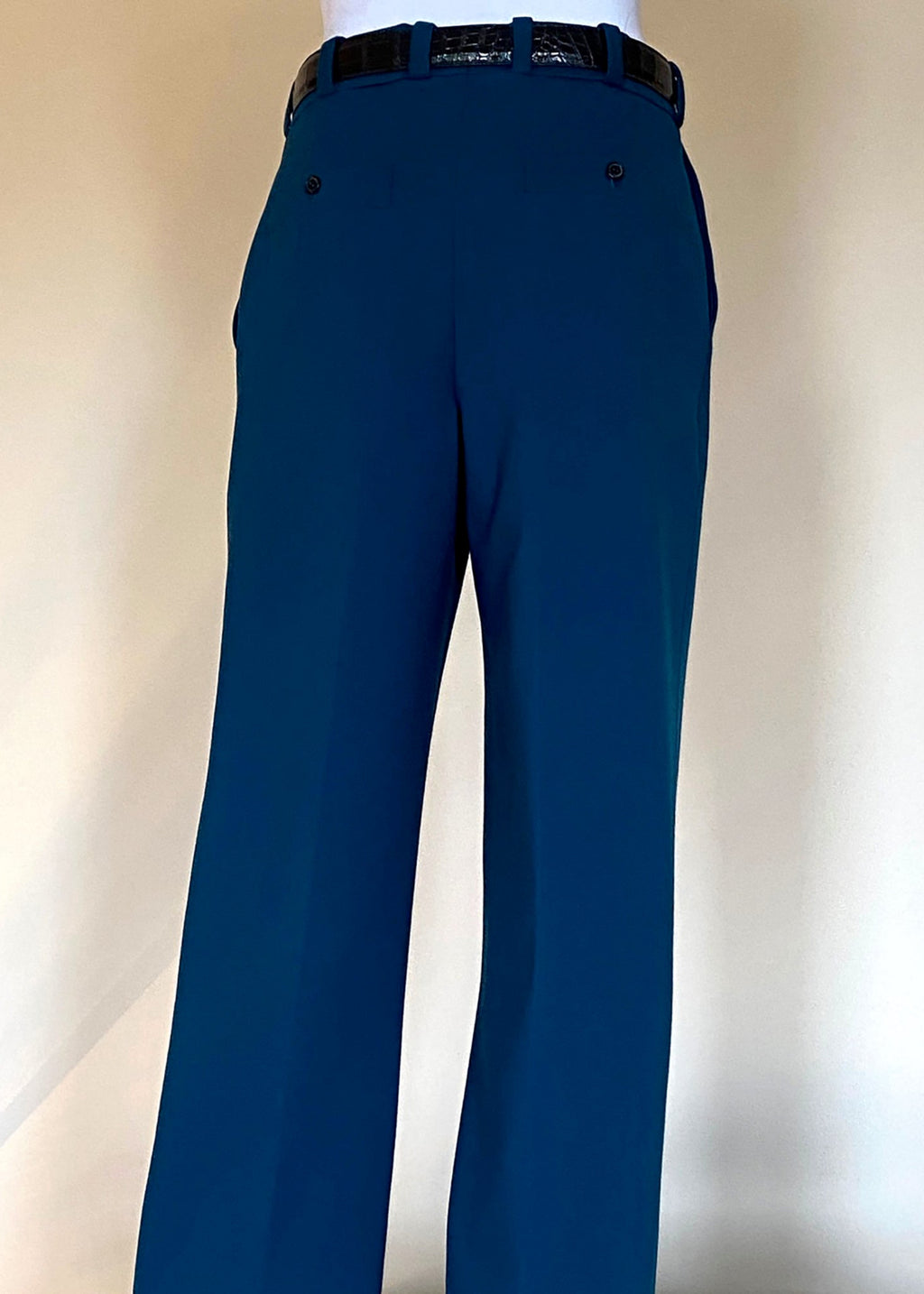 Stacy Stewart Smith Men's Blue Lagoon Teal Knit Flat Front Windsor Pants on mannequin 6'3" back view.