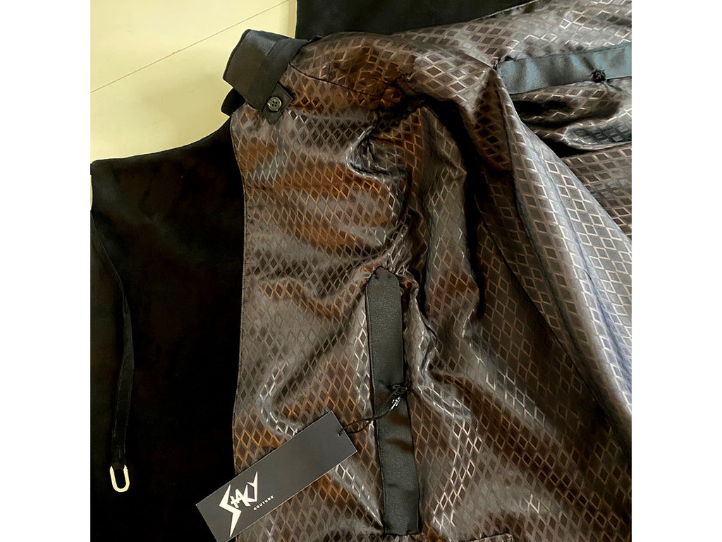 Stacy Stewart Smith Men's Suede Paris Opera Cape lining left inside top portion view.